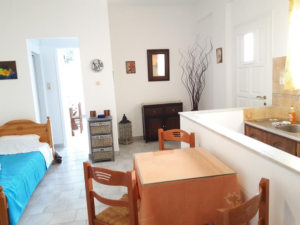Paros Rooms Dora Экстерьер фото